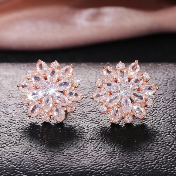 Jewelry - New Women’s Rose Gold Plated Romantic Flower Diamond Stud Earrings